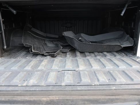 Used 2022 Chevrolet Silverado 1500 LT w/ Protection Package image 10