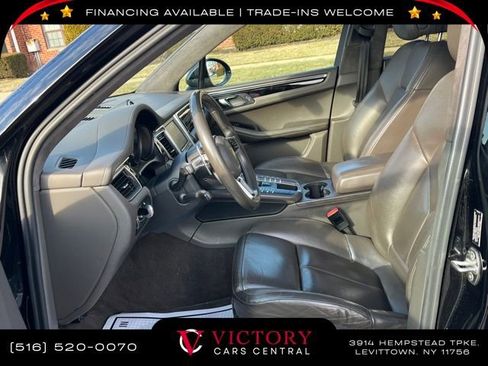 Used 2016 Porsche Macan Turbo image 14