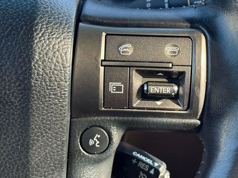 Used 2011 Lexus GX 460 Premium image 14