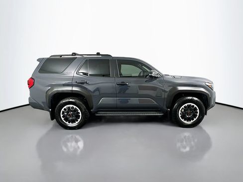 Certified 2025 Toyota 4Runner TRD Off-Road Premium AWD/4WD image 4