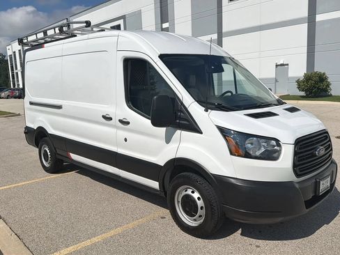 Used 2019 Ford Transit 250 148 Medium Roof RWD image 3