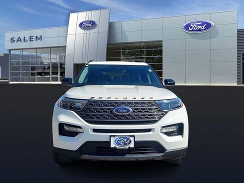 Certified 2023 Ford Explorer XLT w/ Equipment Group 202A AWD/4WD image 8