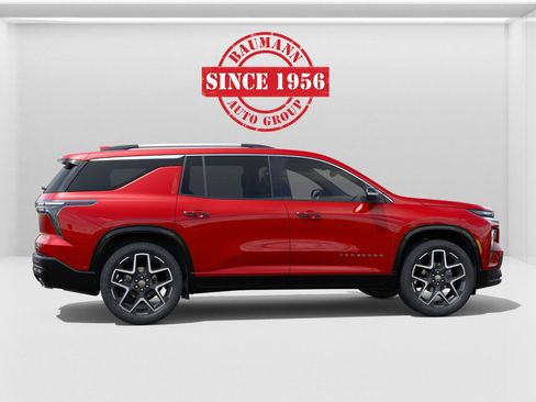 New 2026 Chevrolet Traverse High Country FWD image 30
