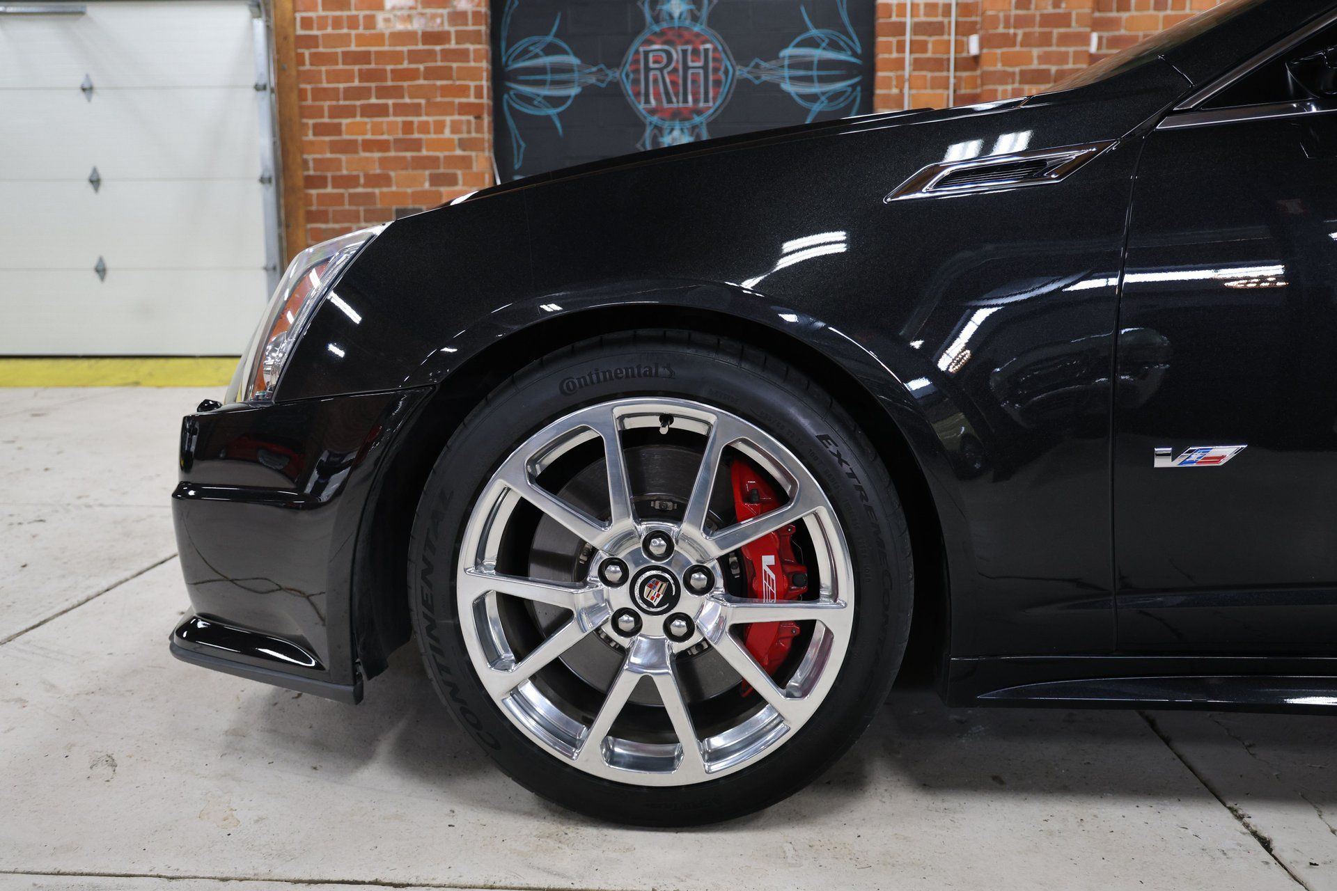 Used 2014 Cadillac CTS V w/ Wood Trim Package RWD image 13