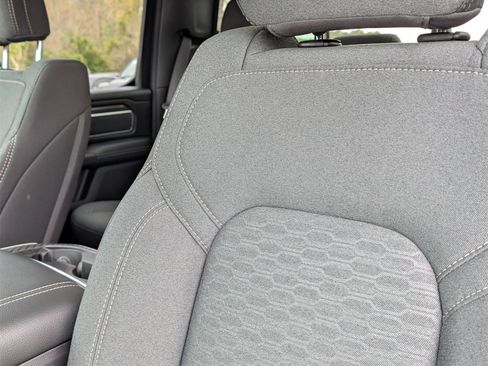 New 2026 RAM 1500 4x4 Crew Cab image 23