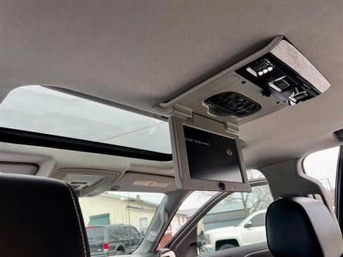 Used 2015 GMC Sierra 2500 Denali w/ Duramax Plus Package image 9