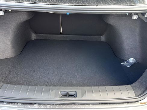 New 2026 Nissan Sentra SL w/ Floor Mat Package image 33