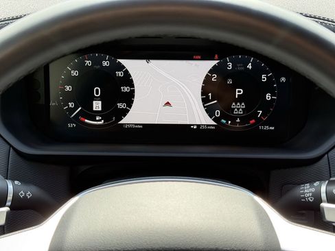 Used 2024 Land Rover Discovery Dynamic SE image 20