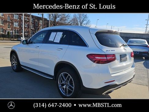 Certified 2019 Mercedes-Benz GLC 300 4MATIC image 3