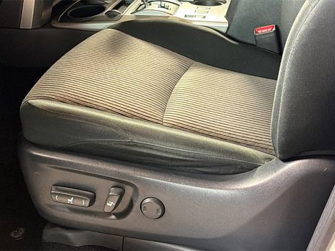 Used 2018 Toyota 4Runner SR5 image 21