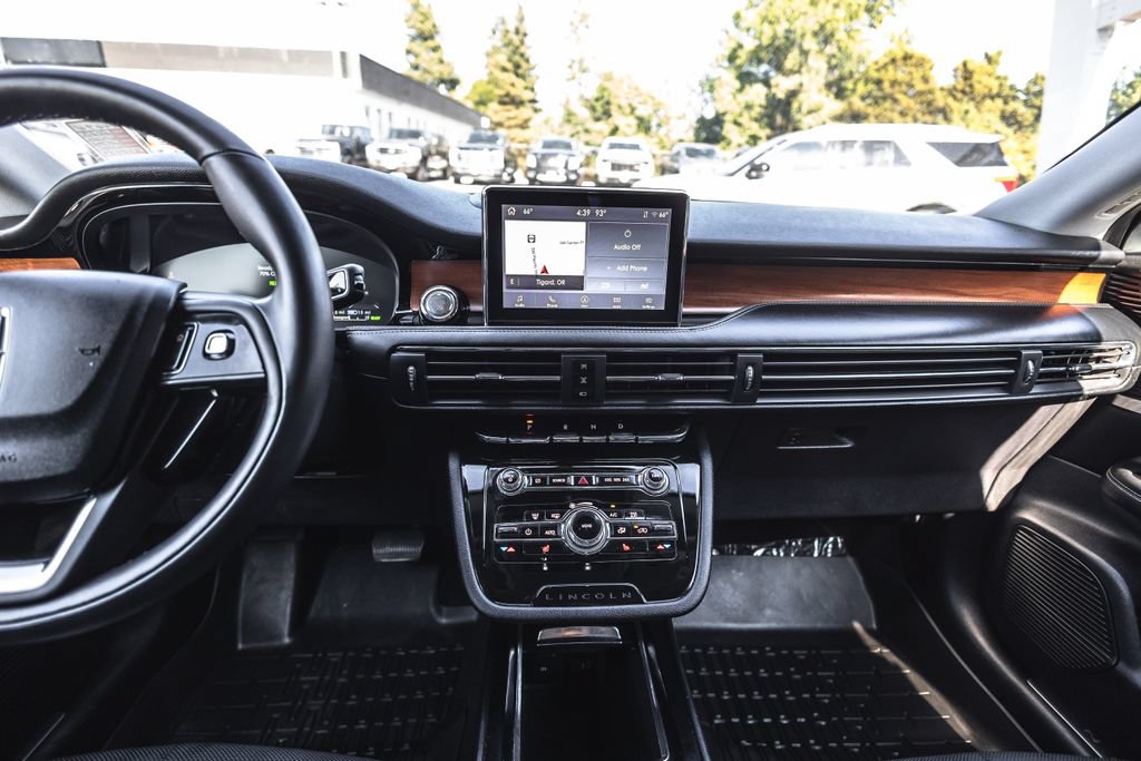 Used 2022 Lincoln Corsair Grand Touring AWD/4WD image 24