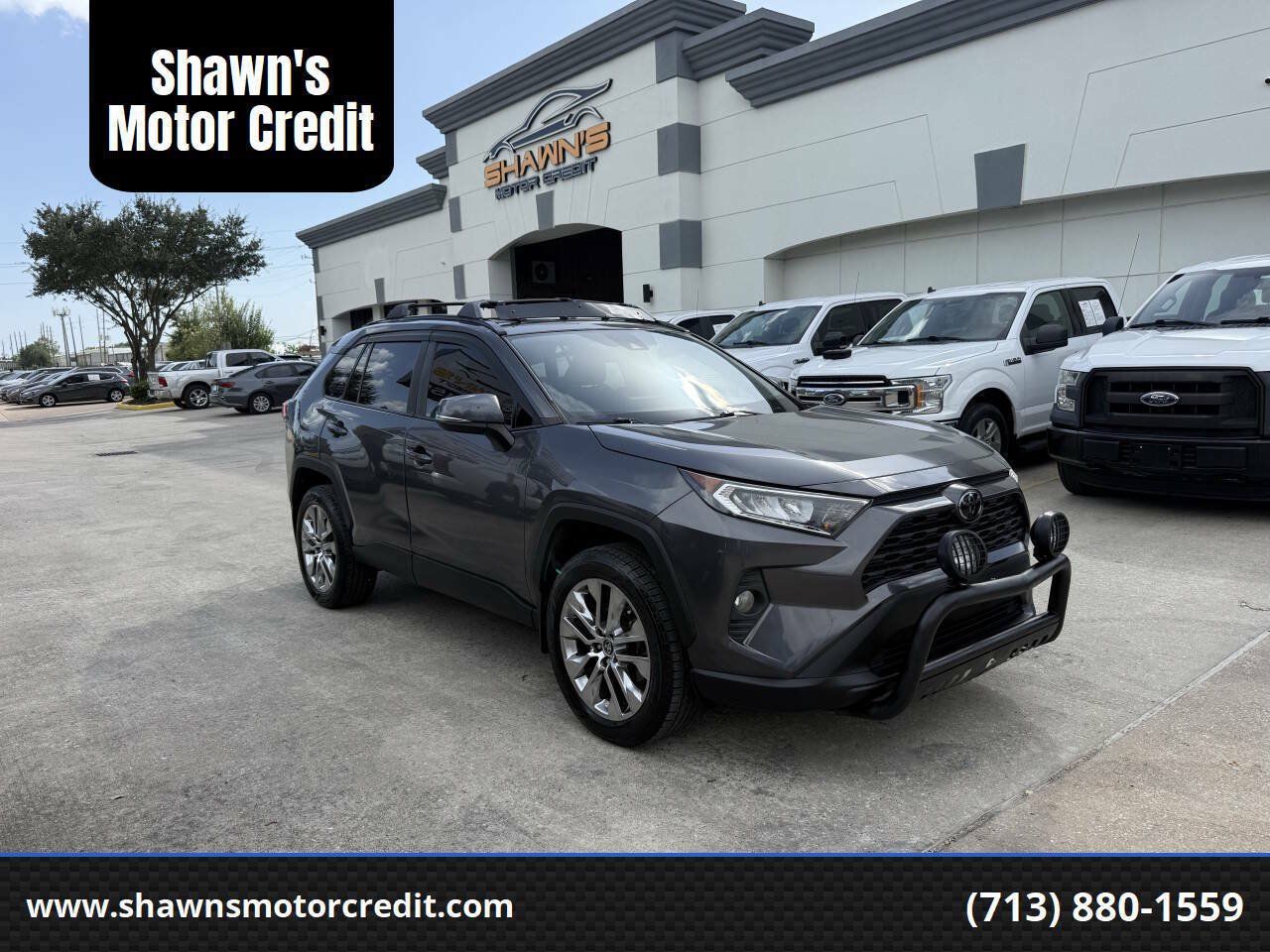 Used 2021 Toyota RAV4 XLE Premium FWD image 1