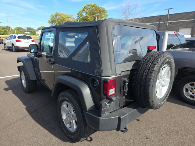 Used 2017 Jeep Wrangler Sport w/ Quick Order Package 24S AWD/4WD image 2