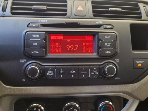 Used 2013 Kia Rio LX w/ PWR Pkg image 25