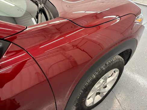 Used 2024 Chevrolet Trax LS w/ LS Convenience Package FWD image 27