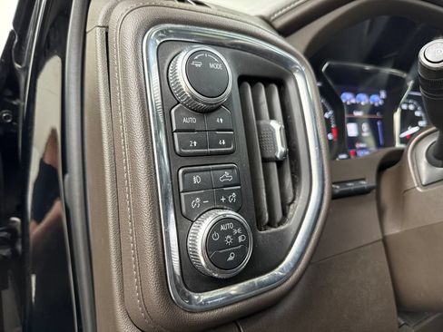 Used 2023 GMC Sierra 2500 Denali w/ Denali Ultimate Package AWD/4WD image 16