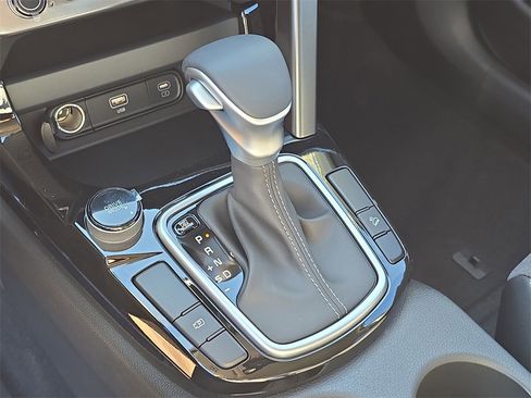 New 2026 Kia Seltos S image 25