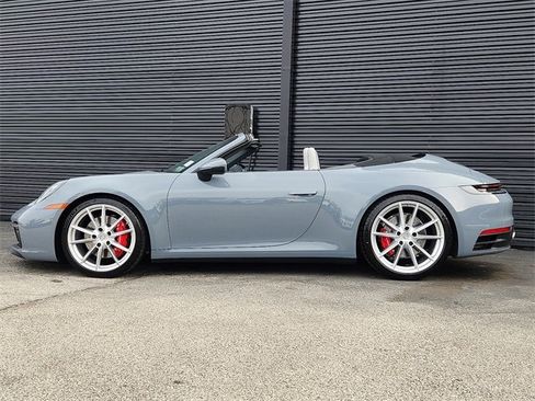 Used 2024 Porsche 911 Carrera S image 2