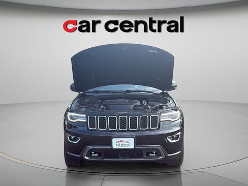 Used 2018 Jeep Grand Cherokee Limited AWD/4WD image 9