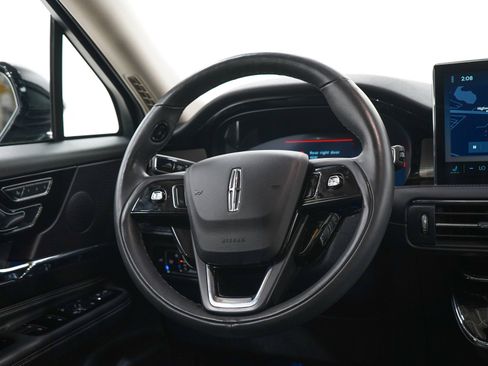 Used 2024 Lincoln Corsair Reserve w/ Equipment Group 201A AWD/4WD image 15