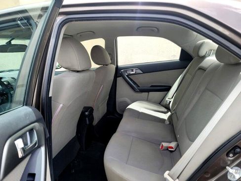 Used 2013 Kia Forte EX w/ Fuel Economy Pkg image 17