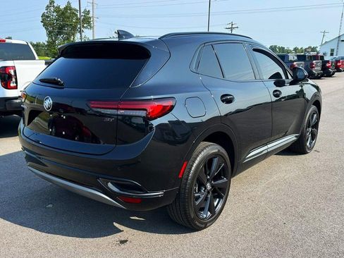 Used 2023 Buick Envision Essence FWD image 3