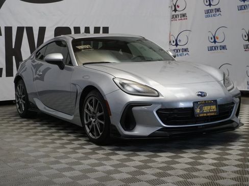 Used 2023 Subaru BRZ Premium image 3
