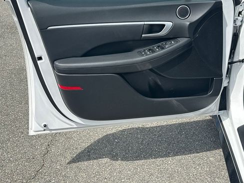 Used 2025 Hyundai Sonata SEL FWD image 10
