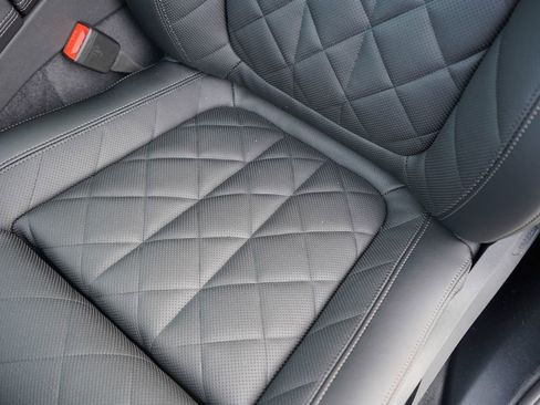 New 2026 BMW X7 xDrive40i w/ M Sport Package image 11