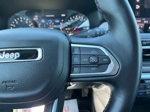 Used 2022 Jeep Compass Latitude AWD/4WD image 43