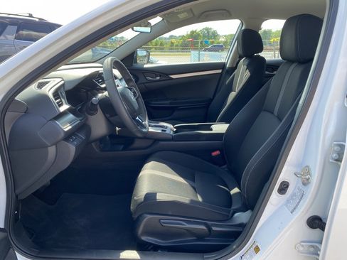 Used 2020 Honda Civic LX image 9