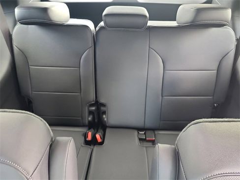 New 2026 Chevrolet Traverse LT w/ Driver Confidence Package image 12