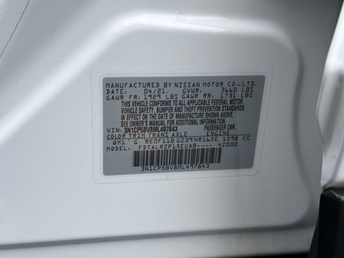 Used 2021 Nissan Kicks S image 33