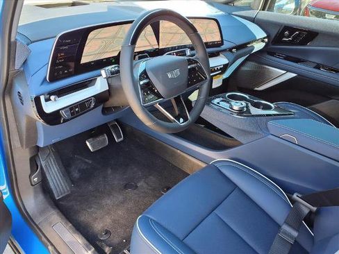 New 2026 Cadillac Optiq Luxury 2 image 12