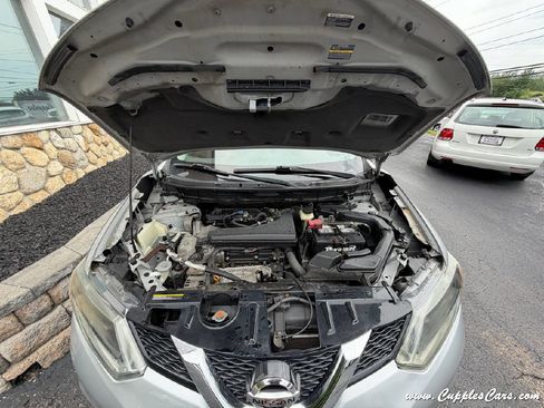 Used 2015 Nissan Rogue SL AWD/4WD image 15