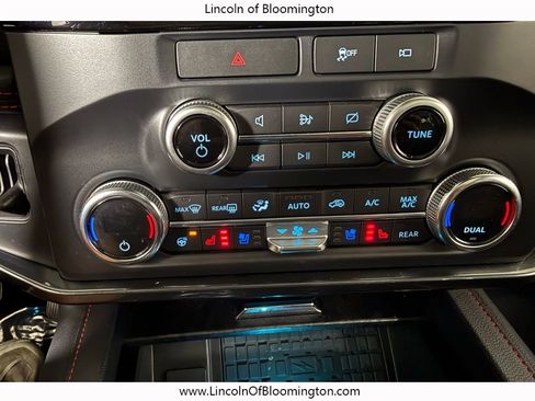 Used 2022 Ford Expedition Max Limited image 42