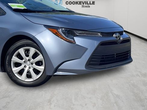 Used 2026 Toyota Corolla LE FWD image 3