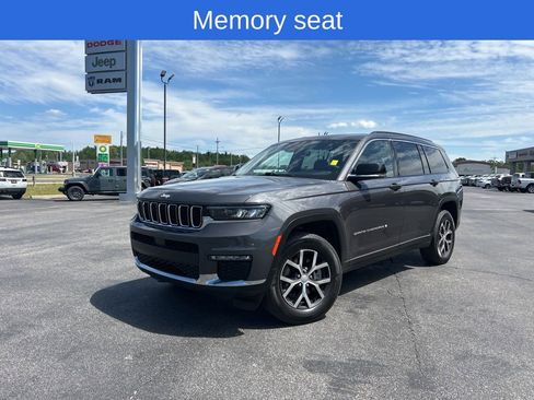 Used 2025 Jeep Grand Cherokee L Limited image 8