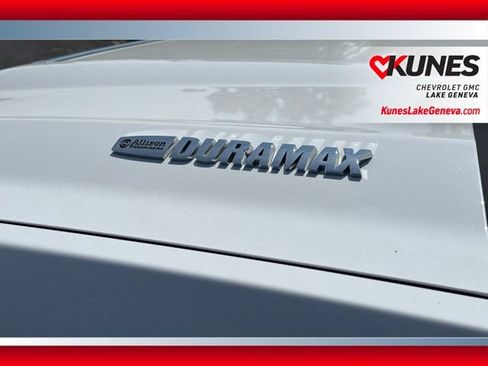 Used 2019 Chevrolet Silverado 2500 LTZ w/ Custom Sport Edition AWD/4WD image 9
