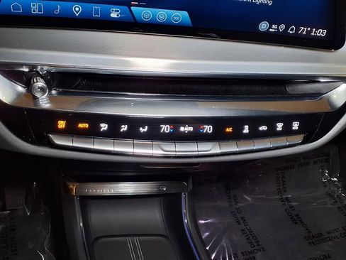 Certified 2025 Cadillac Lyriq Sport RWD image 5