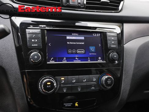 Used 2021 Nissan Rogue Sport S AWD/4WD image 18