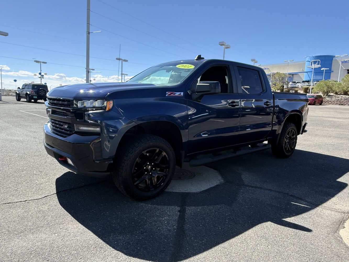 Used 2021 Chevrolet Silverado 1500 LT Trail Boss AWD/4WD image 9