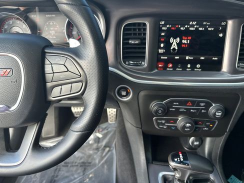 Used 2022 Dodge Charger GT image 15
