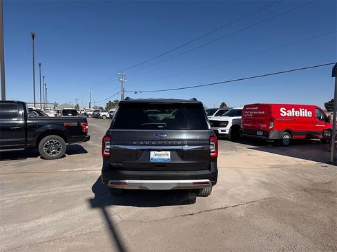 Used 2024 Ford Expedition Limited image 6