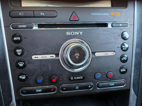 Used 2016 Ford Explorer Sport w/ Equipment Group 401A image 23