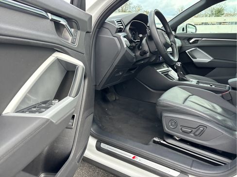 Used 2021 Audi Q3 2.0T Premium image 7