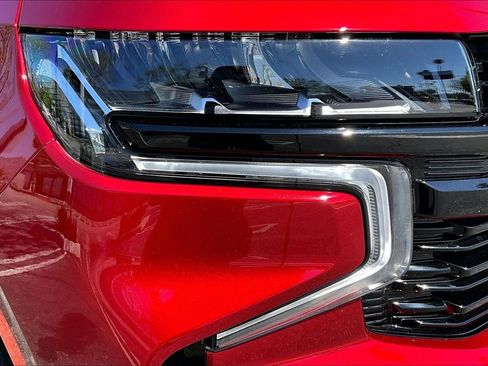 Used 2023 Chevrolet Tahoe RST w/ RST Performance Edition AWD/4WD image 25