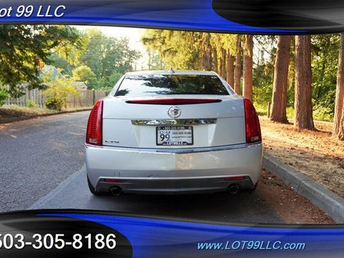 Used 2010 Cadillac CTS Sedan RWD image 9