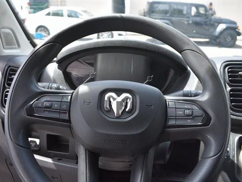 Used 2023 RAM ProMaster 3500 w/ Driver Convenience Group FWD image 13