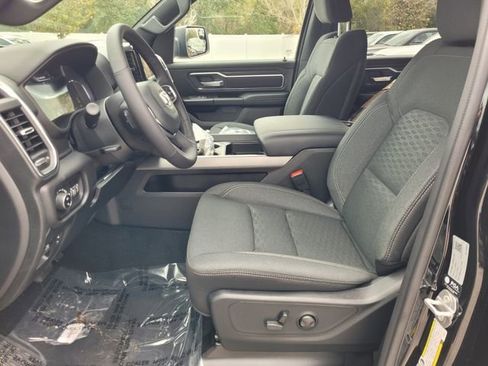 New 2026 RAM 1500 Big Horn AWD/4WD image 5